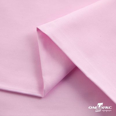 Ткань сорочечная Альто, 115 г/м2, 58% пэ,42% хл, окрашенный, шир.150 см, цв. 2-розовый (арт.101) - купить в Пскове. Цена 306.69 руб.
