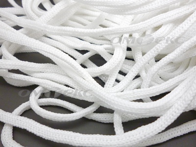 Шнур В-036 4 мм мелкое плетение 100 м белый - купить в Пскове. Цена: 2.02 руб.
