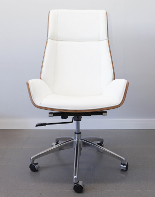 Кресло из натуральной кожи, каркас дерево арт. FX-BC06 - купить в Пскове. Цена 34 820.52 руб.
